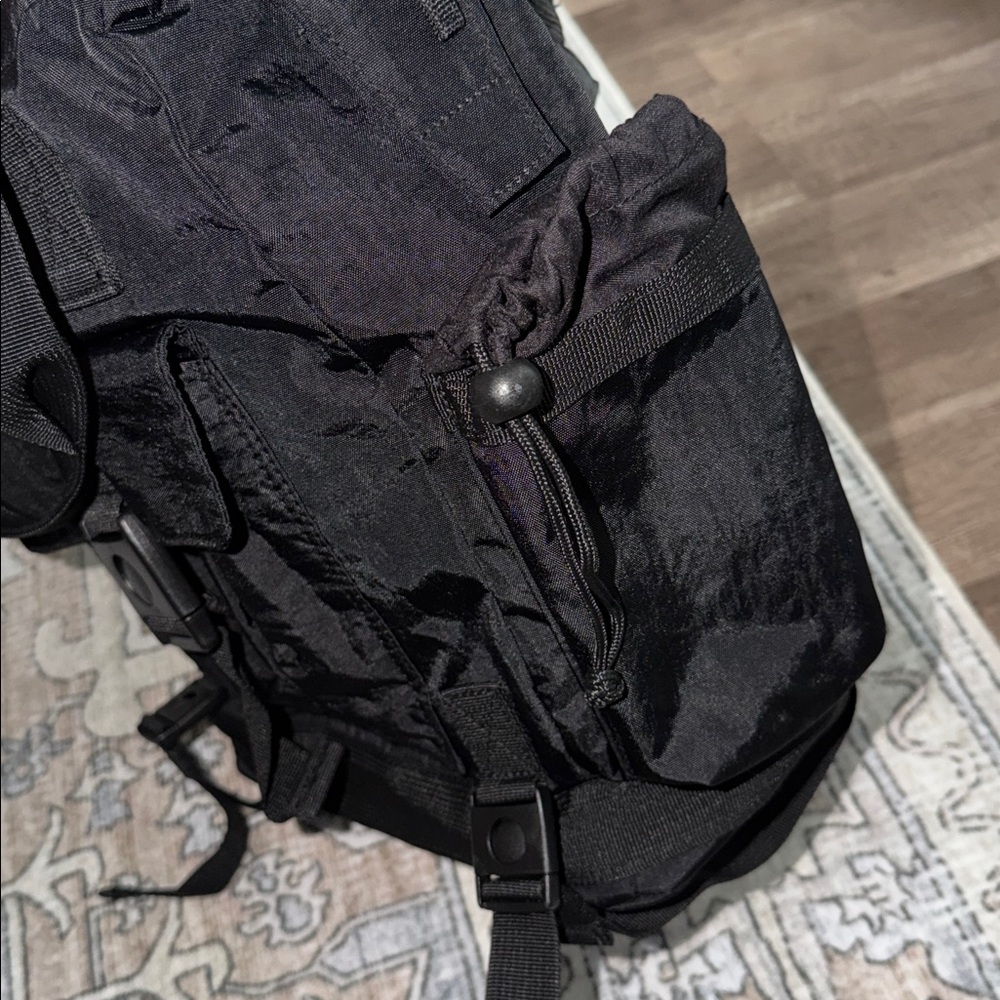 Tommy Bahama Multipocket Backpack - image 8